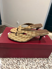Signature kitten heels
